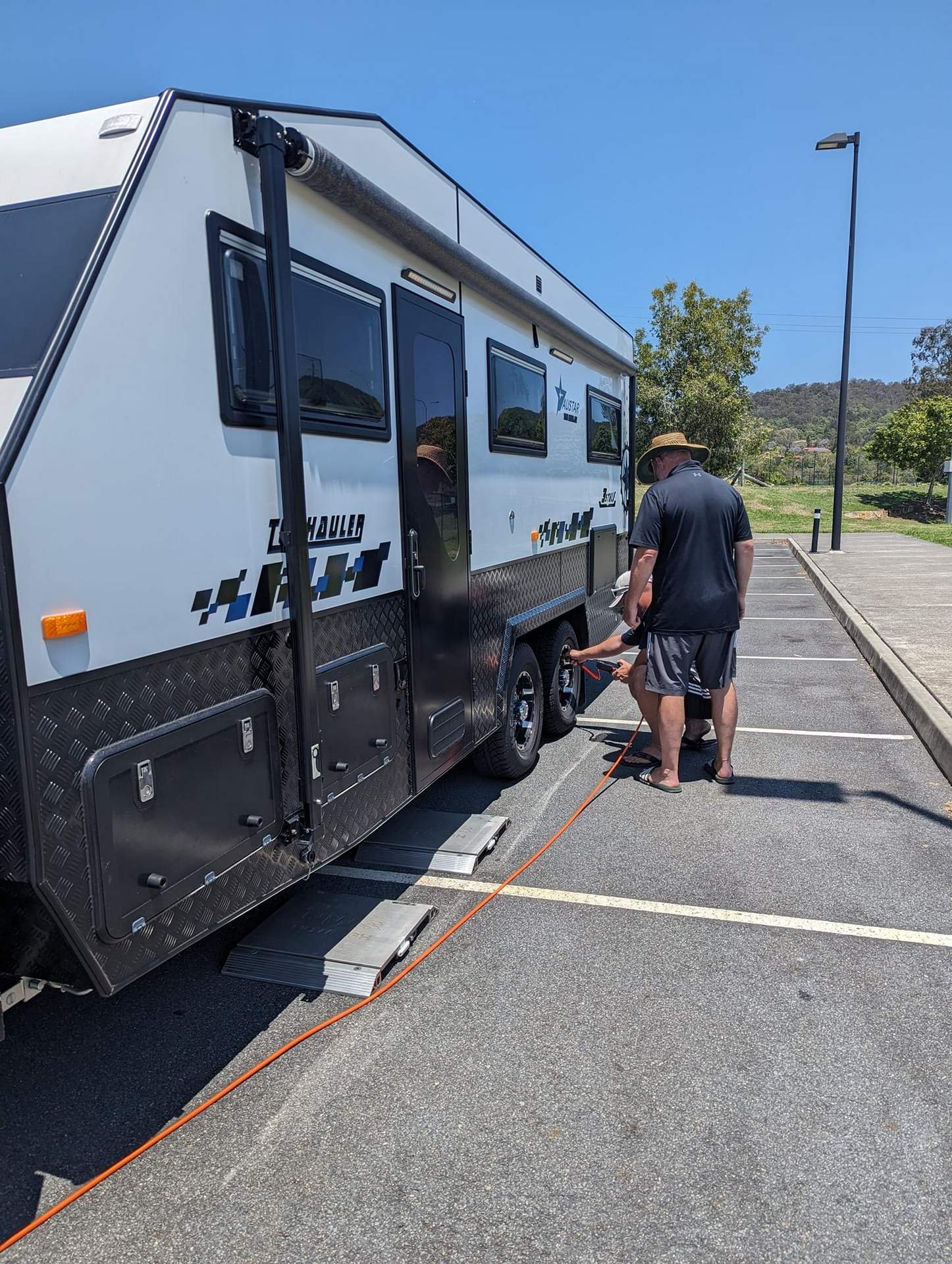 Mobile Weight Check, Caravan Weighing, Mobile Weighing near me, Mobile Weighing Brisbane, Vehicle and Caravan Weighing, Mobile Weighbridge