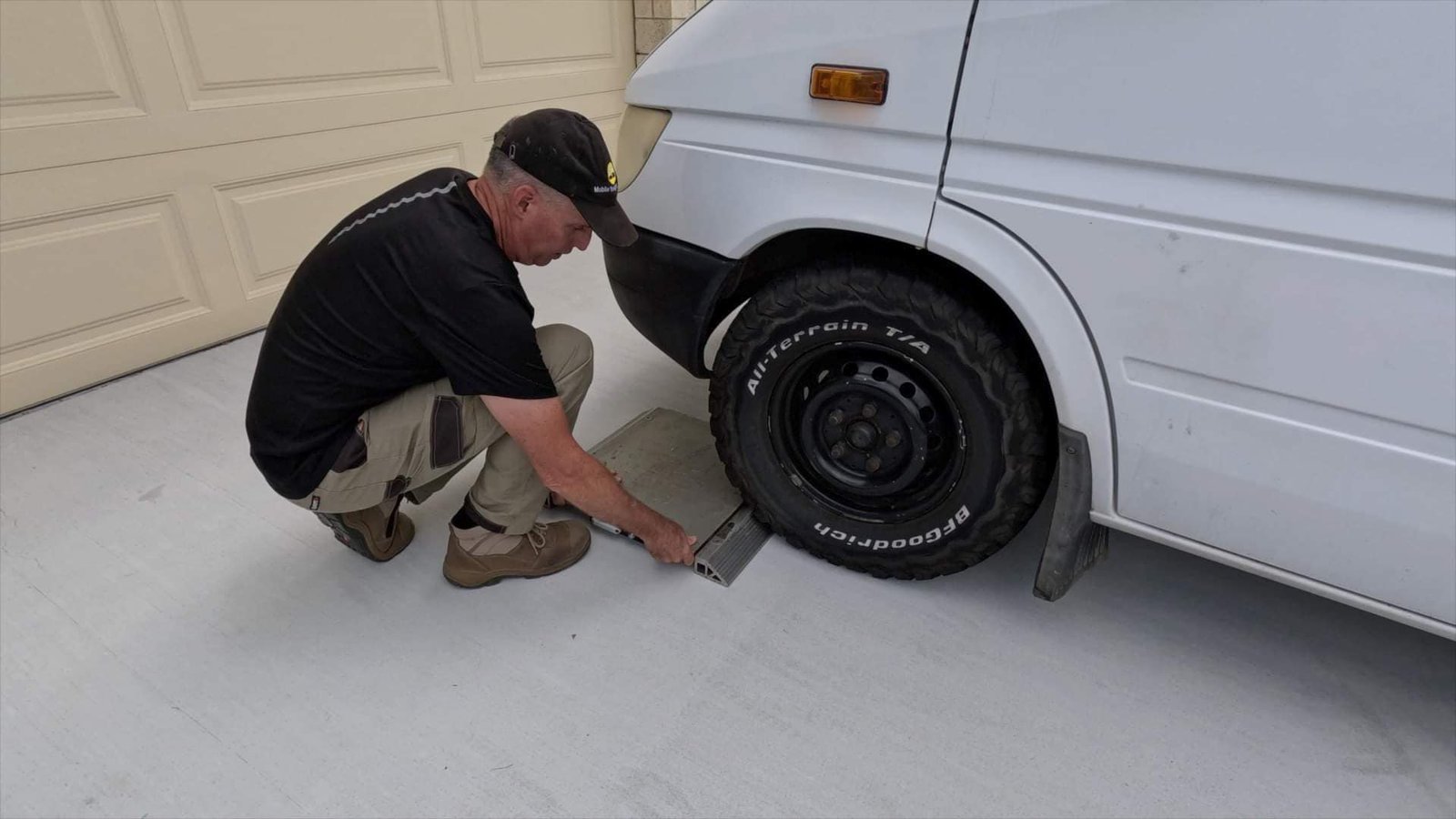 Mobile Weight Check, Caravan Weighing, Mobile Weighing near me, Mobile Weighing Brisbane, Vehicle and Caravan Weighing, Mobile Weighbridge