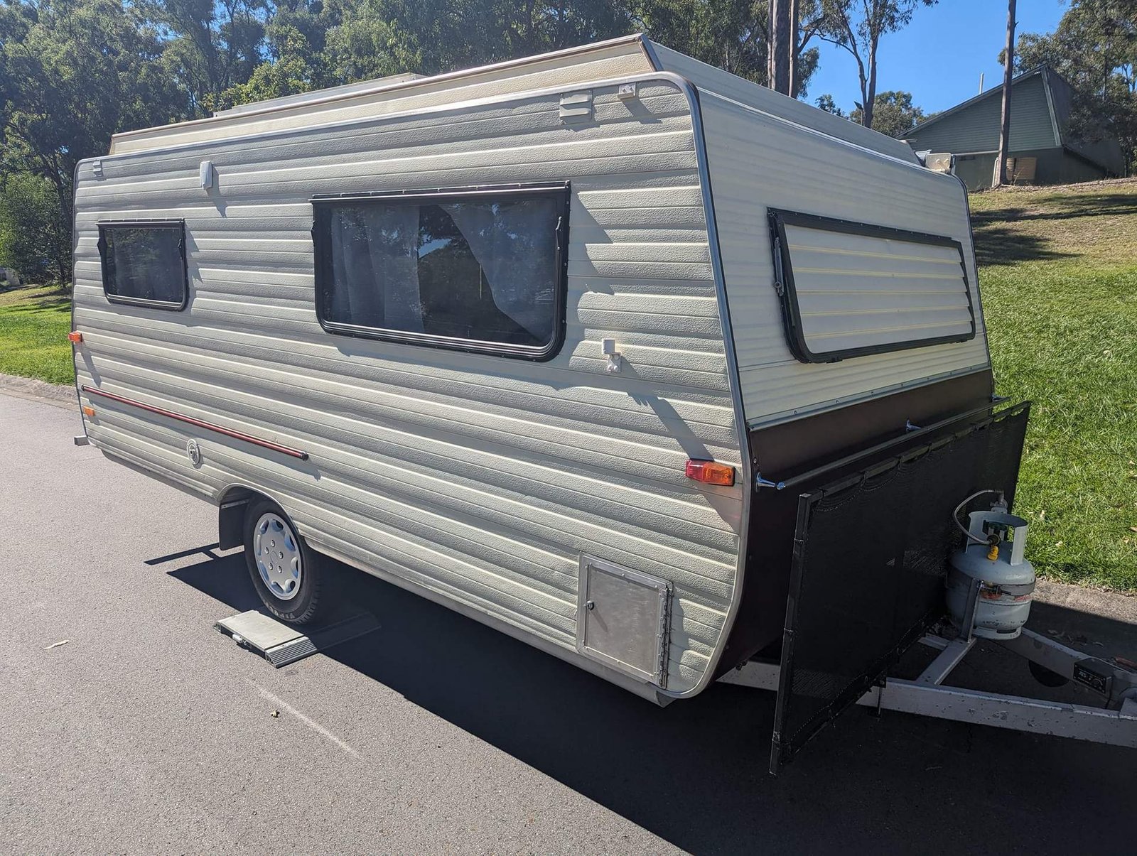 Caravan Weighing Brisbane, Mobile Weight Check, Caravan Weighing, Mobile Weighing near me, Mobile Weighing Brisbane, Vehicle and Caravan Weighing, Mobile Weighbridge